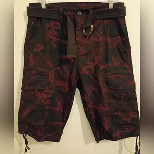 Ring of Fire Men's Red and Black Camo Cargo Shorts Sz 32